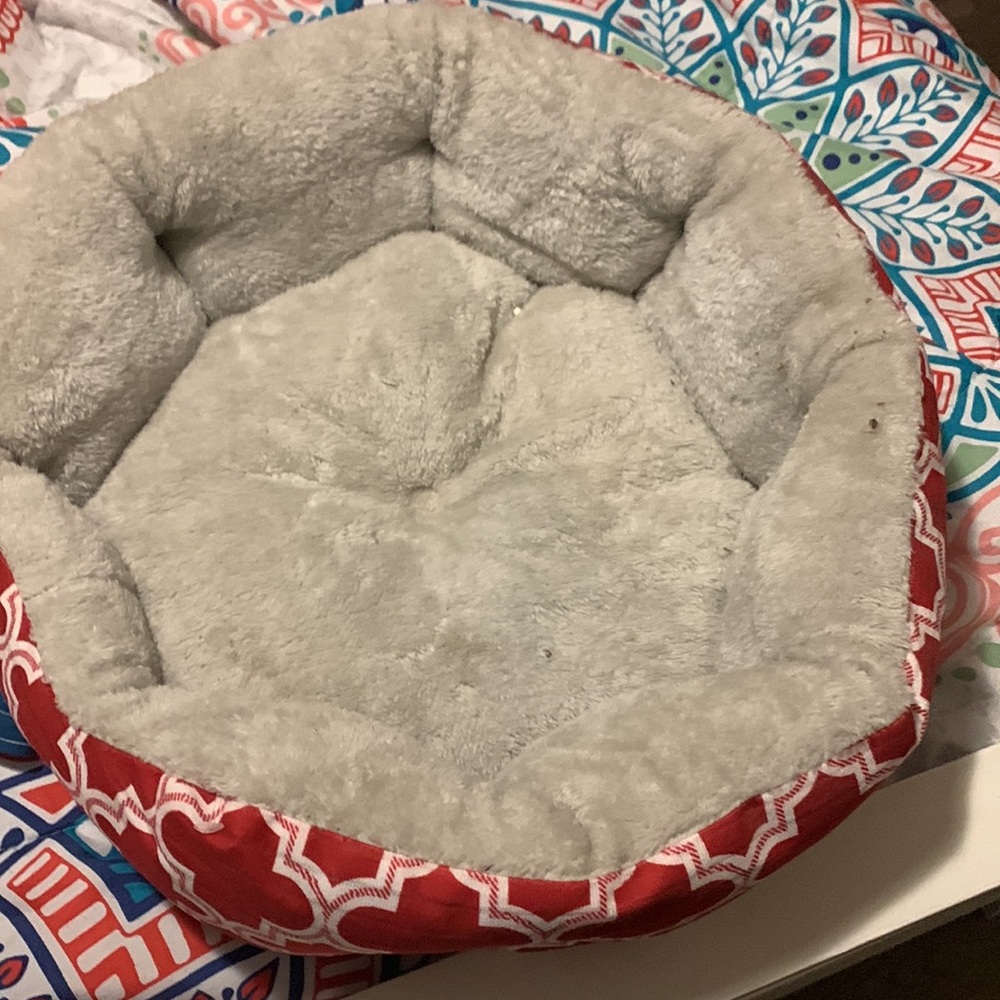 Dog bed - Picture 2 of 2